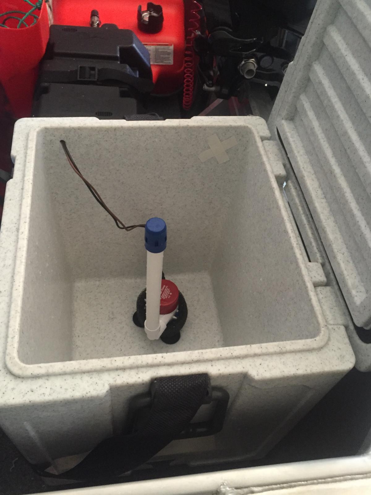 Esky live bait tank. Aerator to 12v battery - Boating - DECKEE Community