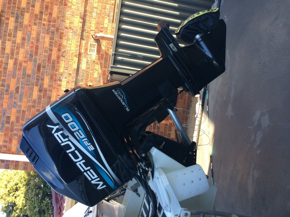 Outboard towing position Boating DECKEE Community